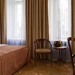 Hotel Londonska 4*