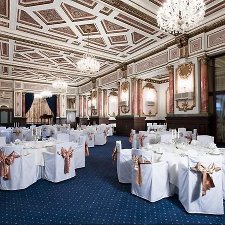 Londonska Hotel