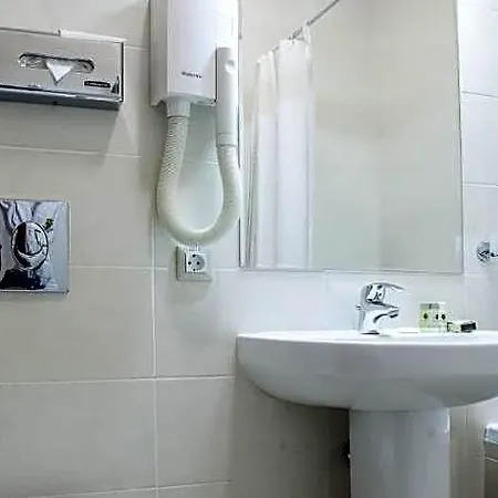 Hotel Londonska 4*