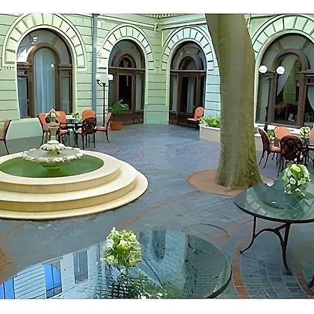 Hotel Londonska 4*