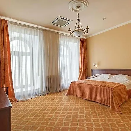 Hotel Londonska 4*