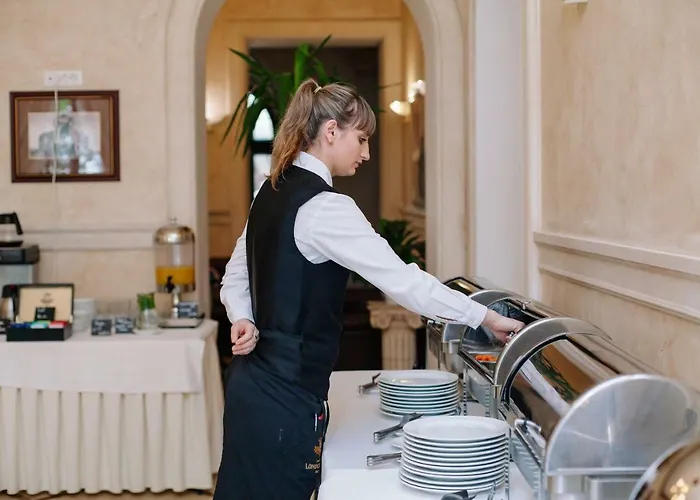 Londonska 4* אודסה